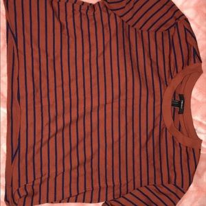 Forever 21 boxed cropped t shirt